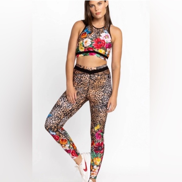 JOHNNY WAS multi Bee Active Cross Waistband Leggings XS - Picture 2 of 6